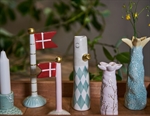 Vaser blomst med flag og næbvaser fra Speedtsberg - Tinashjem 